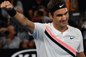 爱游戏体育-包含费德勒赛事官方发布挺进下一轮新规，拜仁争议不断！的词条