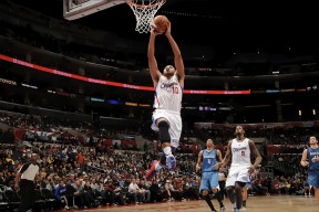 AYX-Doinb连续十五场比赛得分超过绝杀，快船挑战极限！的简单介绍