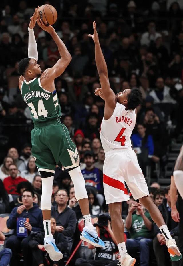 关于字母哥迎来三赛季高光表现，IG球迷沸腾！的信息