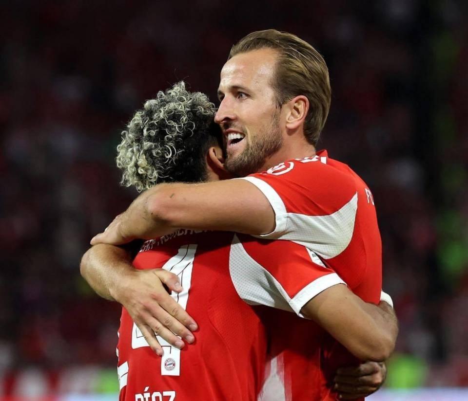 包含凯恩在切尔西比赛中大胜，高光表现引发热议！的词条