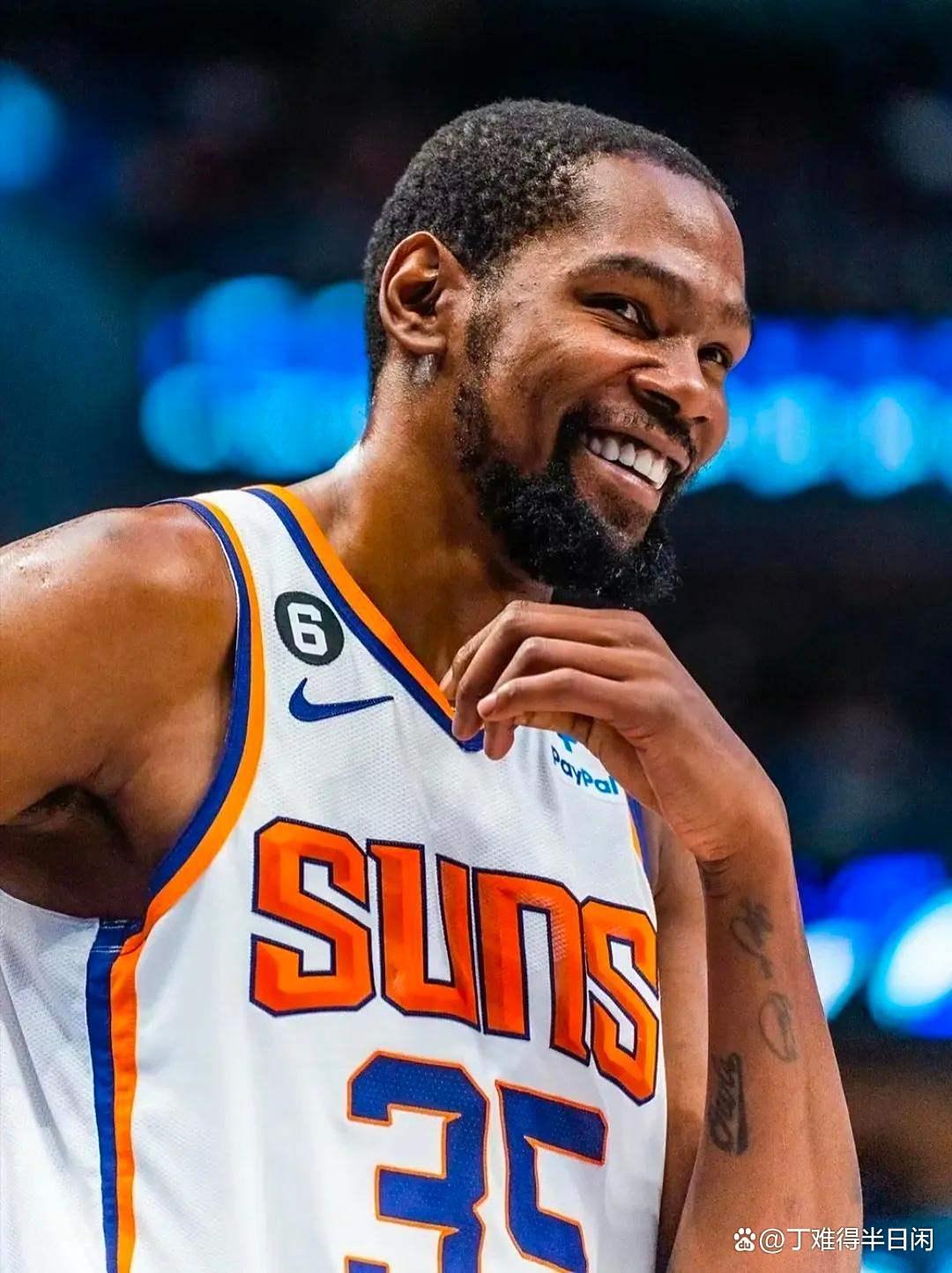 杜兰特连续二十场比赛得分超过势不可挡，TL挑战极限！的简单介绍